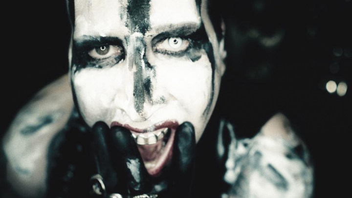 A macabra arte em aquarela de Marilyn Manson