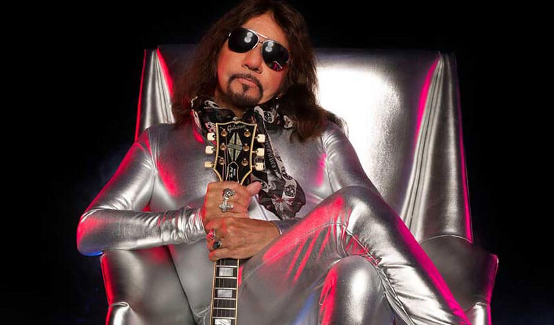 Ace Frehley: confira o videoclipe animado de “Mission To Mars”