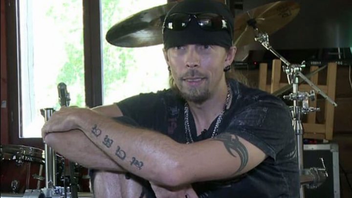 NIGHTWISH: Jukka Nevalainen deixa oficialmente a banda