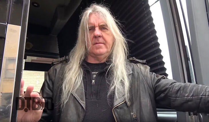 Saxon: Biff Byford se recuperando de cirurgia