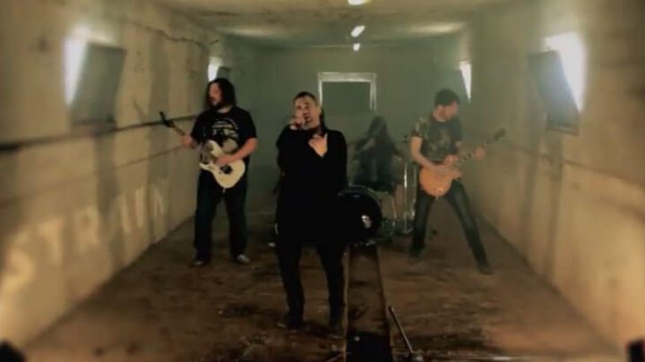 Conheça: Banda grega SERENITY BROKEN lança novo vídeo “Faint Slit”