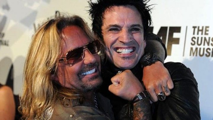 Motley Crue: Vince Neil desmente tensão recente com Tommy Lee