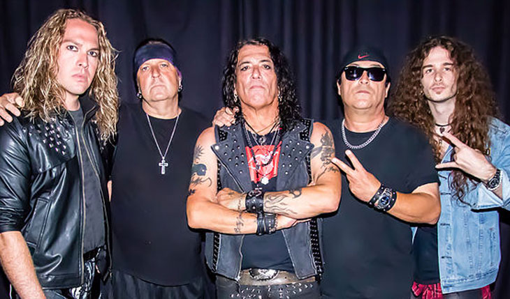 RATT: Versão atual da banda gravando novo material