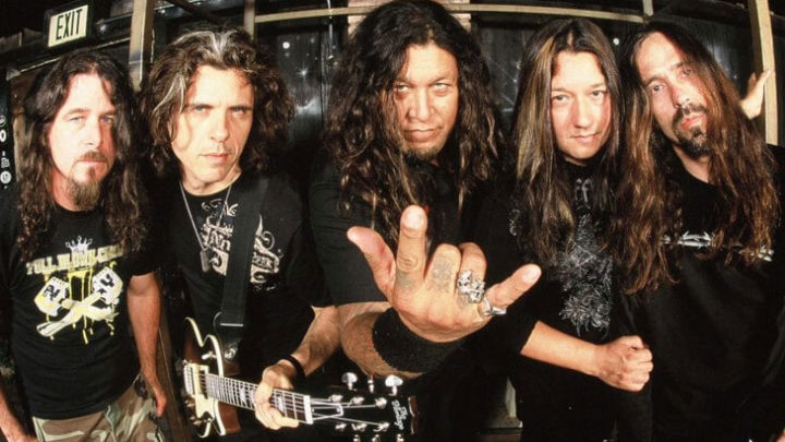 Testament: Novo álbum será lançado em Abril