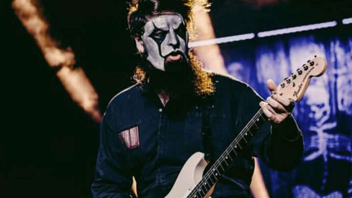 Slipknot: Jim Root toca riffs favoritos em vídeo