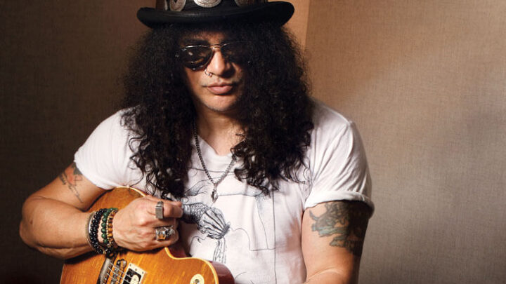 GUNS N ‘ROSES: Enfeite de bolo de casamento com cabelo real de SLASH, à venda no eBay