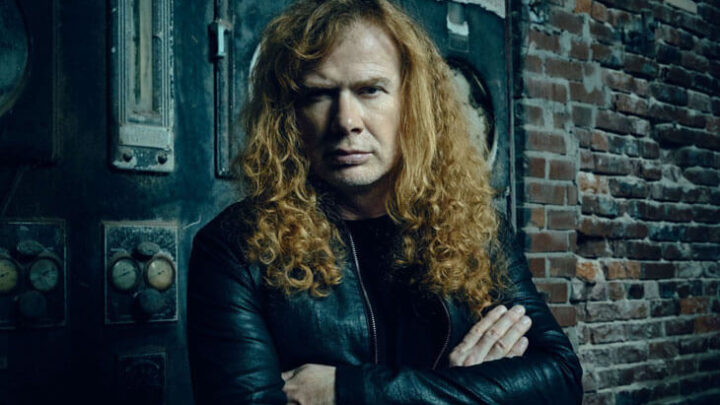 MEGADETH: Dave Mustaine gravando os vocais do novo álbum