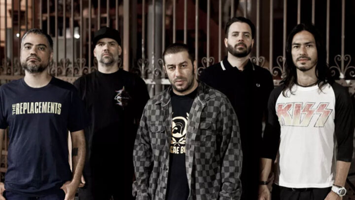 CPM 22: Banda anuncia afastamento do baterista Japinha