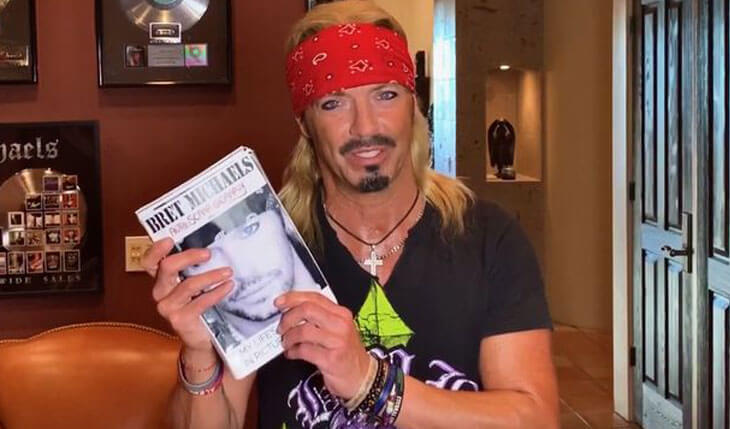 Poison: “Escrever um livro foi uma das coisas mais difíceis que já fiz” diz Bret Michaels