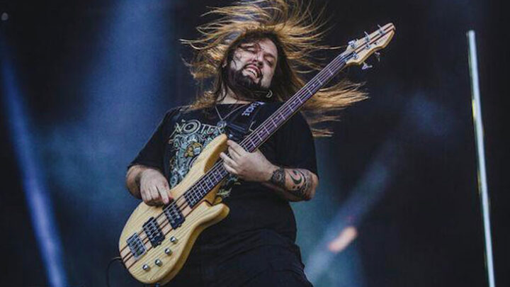 Armored Dawn: Banda anuncia novo baixista