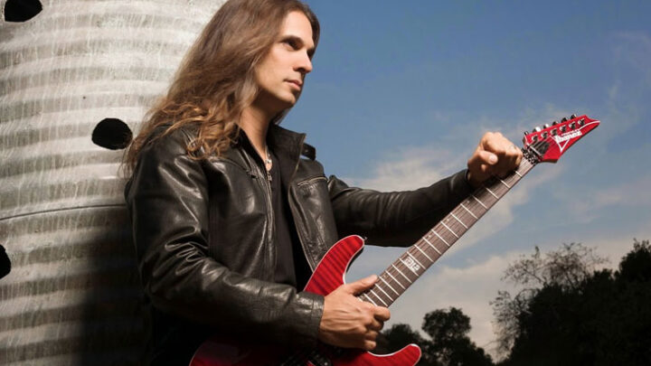 Megadeth: Confira “Open Source”, o novo álbum de Kiko Loureiro