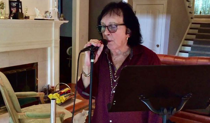 Kiss: Peter Criss canta “Don’t You Let Me Down” de seu disco solo de 1978