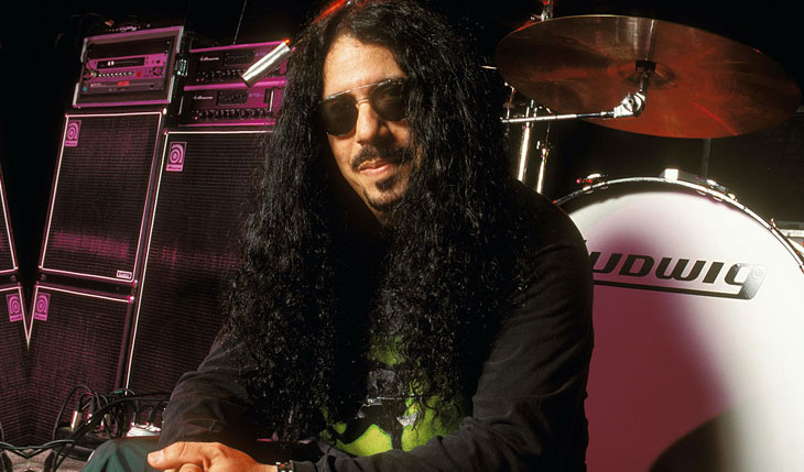 Quiet Riot: Frankie Banali se recuperando após sofrer um derrame