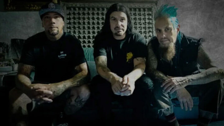 STILLWELL: Banda com integrantes do Korn e P.O.D. lança single do terceiro álbum ‘Supernatural Miracle’