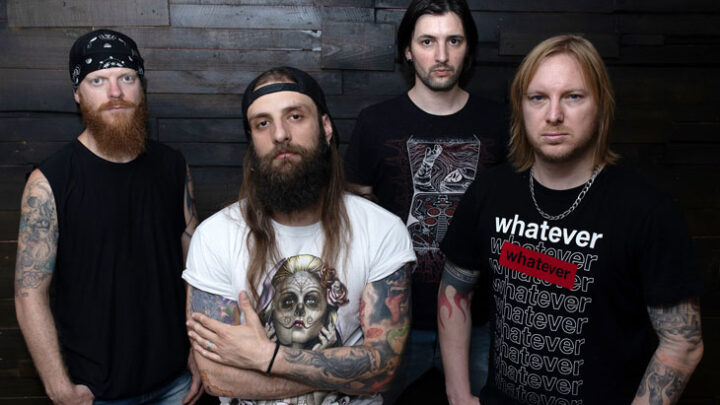 Hecatombe – “Mental Riot” é um disco que chega como um marco na carreira da banda