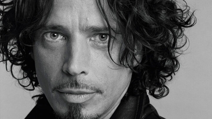 CHRIS CORNELL: Lançado álbum póstumo de covers, ‘NO ONE SINGS LIKE YOU ANYMORE’
