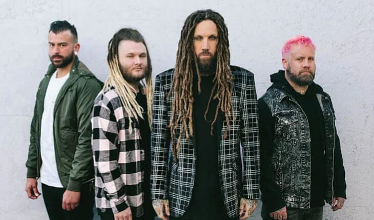 KORN: Projeto LOVE AND DEATH do guitarrista BRIAN ‘HEAD’ WELCH lança videoclipe, ‘Down’