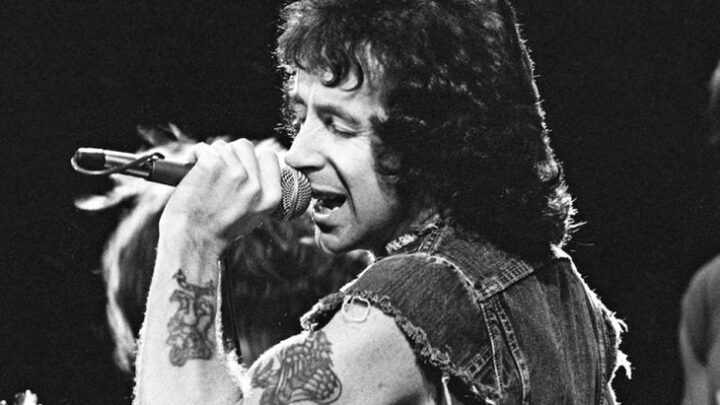 AC/DC: Músicas inéditas de BON SCOTT lançadas oficialmente após 50 anos