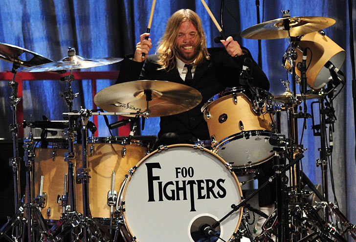 Drum Clinic: O grande baterista do Foo Fighters, TAYLOR HAWKINS! - Revista  Freak