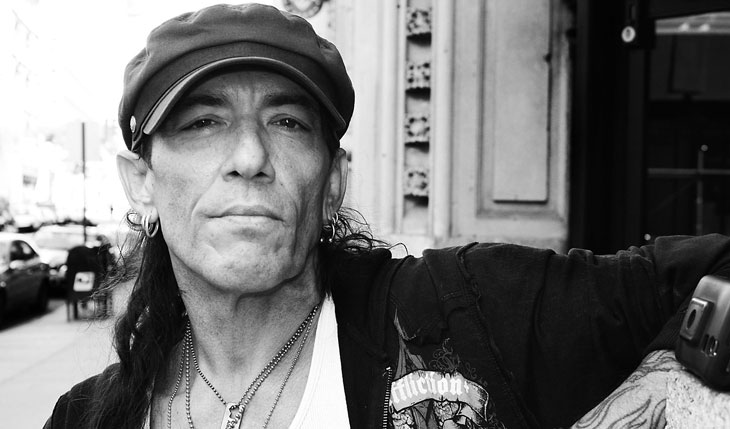 Ratt: Stephen Pearcy lança vídeo do cover de “Girls On Film”, do Duran Duran