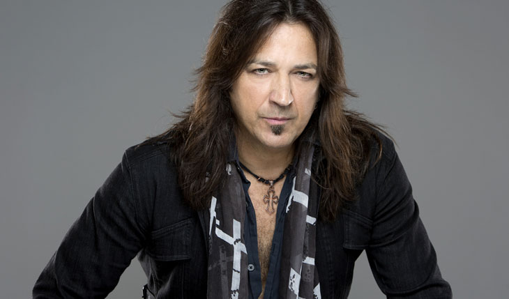 Stryper Michael Sweet vai lançar Reborn Again a versão original do álbum Reborn Revista