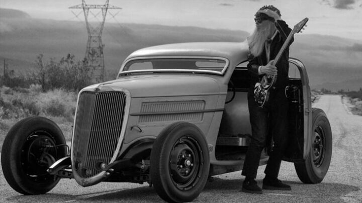 ZZ TOP: BILLY GIBBONS lança videoclipe para novo single solo, ‘She On Fire’