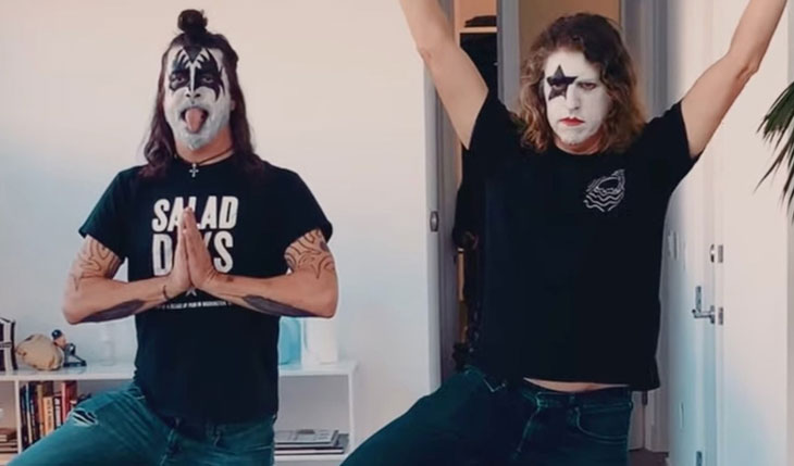 Dave Grohl e Greg Kurstin: Finalizando Hannukah Sessions 2021 com um cover do Kiss
