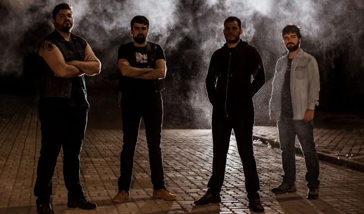 Godhound: Anunciados título, capa e tracklist de álbum de estreia