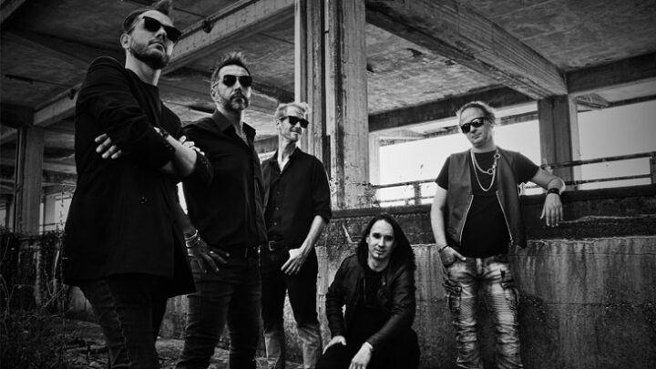 ESTRIVER: Banda italiana lança lyric video do single “Slavery”