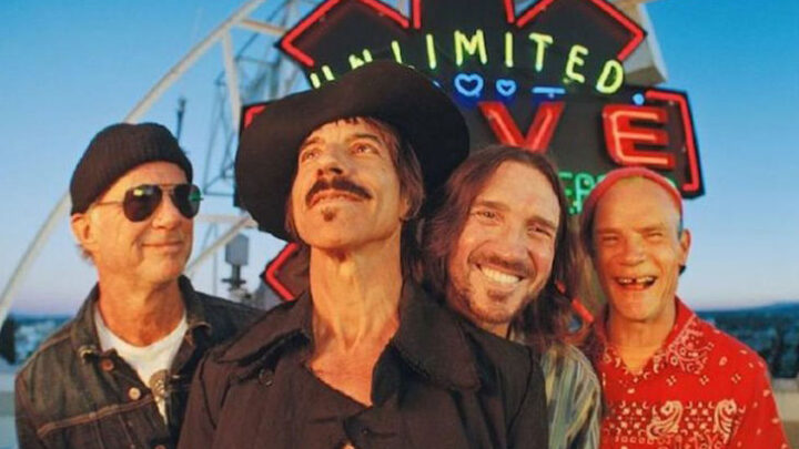 Red Hot Chili Peppers: Banda lança ‘Black Summer’ e anuncia novo álbum com John Frusciante