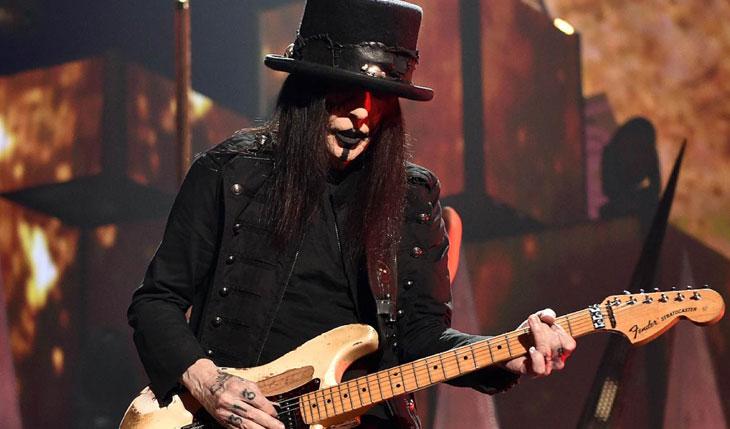 MÖTLEY CRÜE:  Mick Mars anuncia aposentadoria
