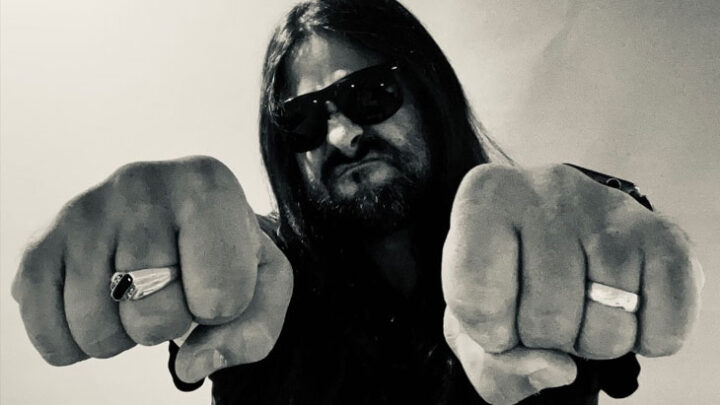 DERISION CULT: Se junta a CHRIS CONNELLY (MINISTRY) e REEVES GABRELS (DAVID BOWIE, THE CURE) e lança “Deaf Blood”!