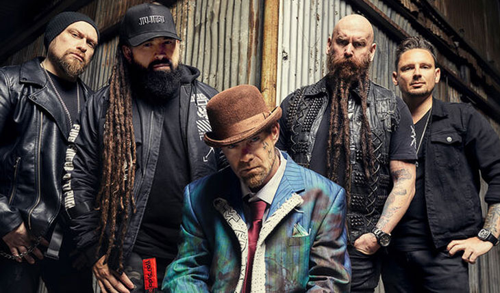 FIVE FINGER DEATH PUNCH: Banda estreia o lyric video de “A Little Bit Off”