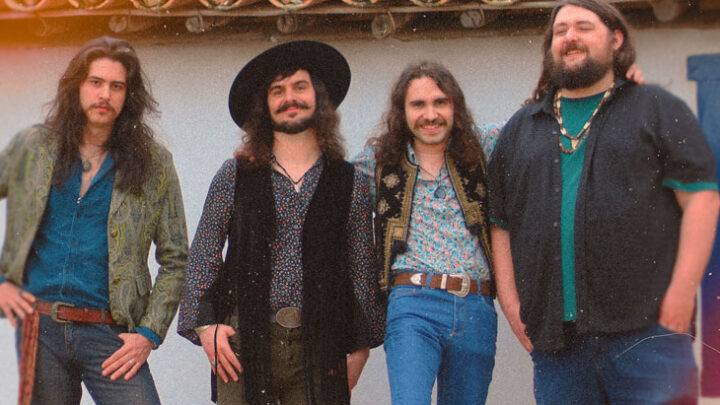 Hurricanes revive os anos 70 em single “The Bird’s Gone”