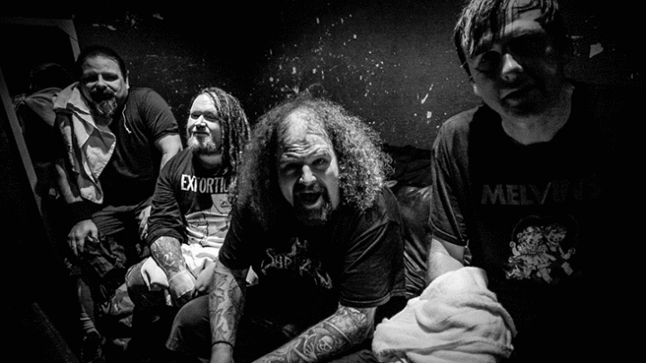 Napalm Death: Lendas do metal extremo britânico retornam a Curitiba em abril