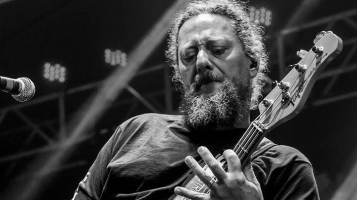 Raimundos: baixista Canisso morre aos 57 anos.