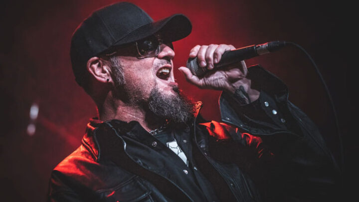 Tim ‘Ripper’ Owens promete músicas do Judas Priest e clássicos do rock no show que faz em Porto Alegre (27/04) com Udo Dirkschneider