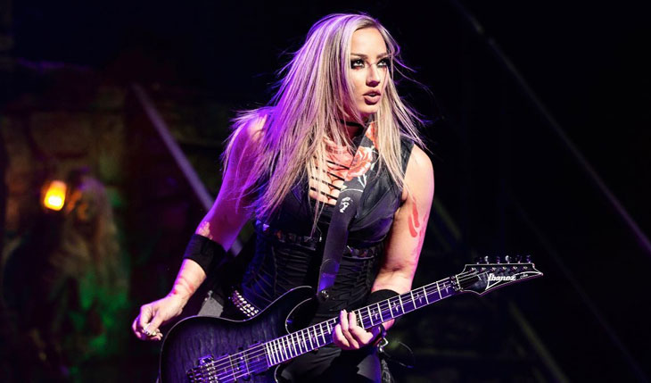 Nita Strauss: confira o clipe de “The Golden Trail” com Anders Fridén (In Flames)