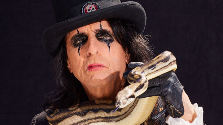 ALICE COOPER: Livro oficial ‘Starring Alice Cooper’ previsto para maio de 2024