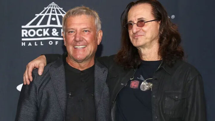 RUSH: GEDDY LEE diz que ele e ALEX LIFESON conversaram sobre recrutar um baterista e fazer uma turnê novamente