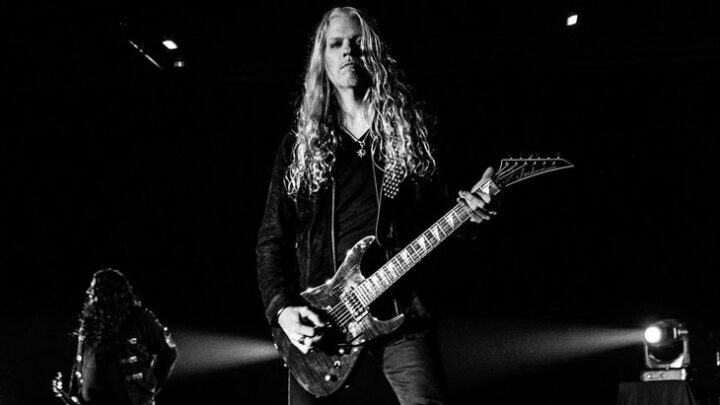 ARCH ENEMY: banda anuncia saída do guitarrista Jeff Loomis