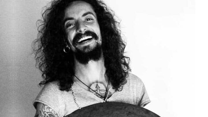 Rosa Tattooada: Matt Thofehrn é o novo baterista