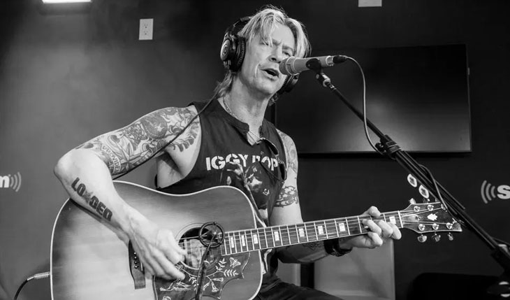 DUFF MCKAGAN lança videoclipe de ‘Fallen’, uma canção de amor para sua esposa SUSAN