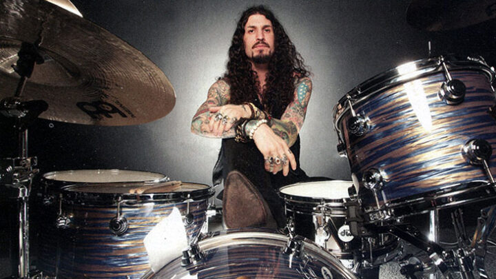 O baterista da turnê de OZZY OSBOURNE/BLACK SABBATH, TOMMY CLUFETOS, lança o novo single do TOMMY’S ROCKTRIP, ‘My Wild Child’