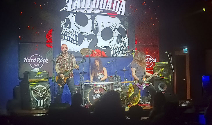 rosa tattooada resenha