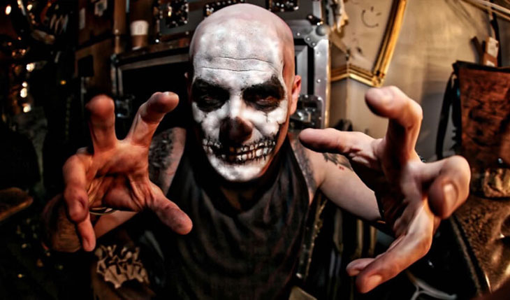 MICHALE GRAVES inicia turnê pelo Brasil tocando Misfits