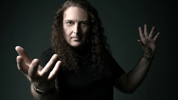 ANGRA anuncia a saída do vocalista FABIO LIONE