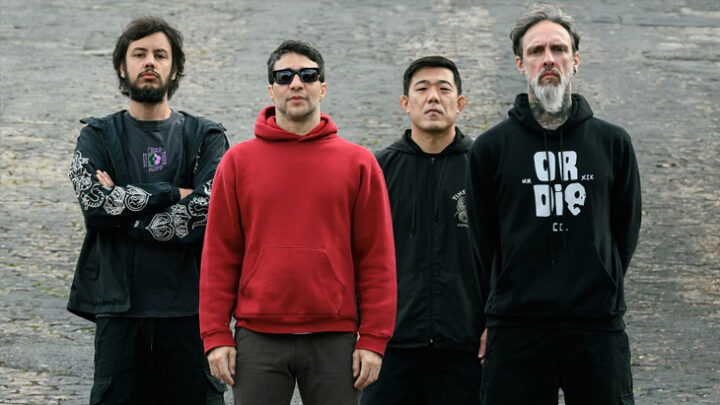 OPINIÃO apresenta DEAD FISH