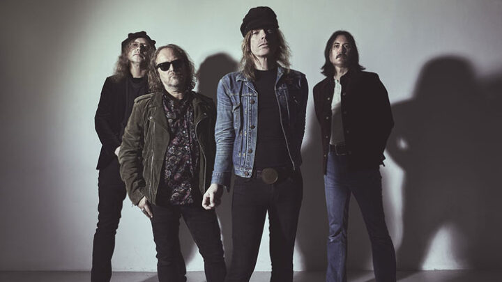 THE HELLACOPTERS: confira o terceiro volume de “Cream Of The Crap!”, coletânea de raridades que reúne material raro e pouco conhecido da banda