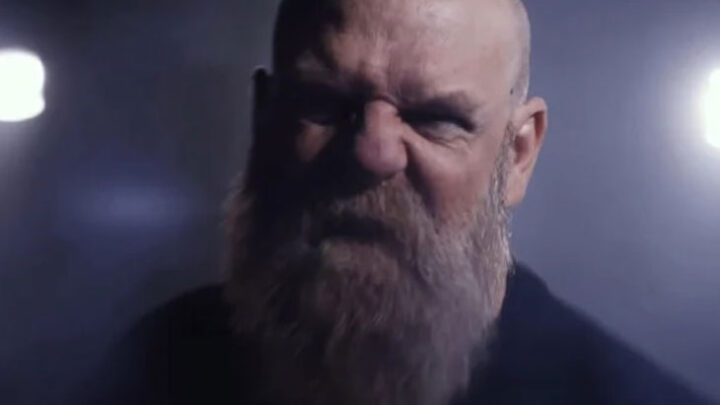 EXODUS divulga versões ‘censurada’ e ‘sem censura’ do videoclipe de ‘3111’